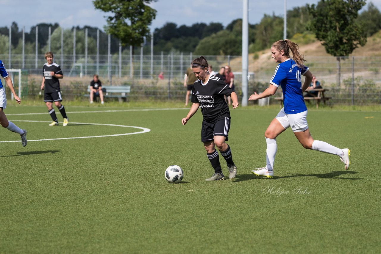 Bild 275 - Frauen FSC Kaltenkirchen - SG Daenisch-Muessen : Ergebnis: 7:1